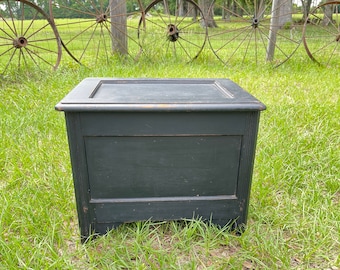 Vintage wood toy box, storage box, s entryway,handmade box, mud room bench,storage box, wood trunk, shoe box, primitive furniture, black box