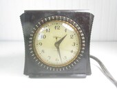 Vintage Electric Clock, GE Telechron, Bakelite Clock, Household Timer