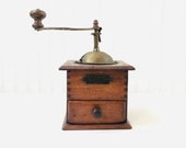 Coffee Grinder, Vintage Coffee Mill, retro kitchen, Vintage Coffee Grinder, kitchen appliance, farmhouse kitchen, grinding mill