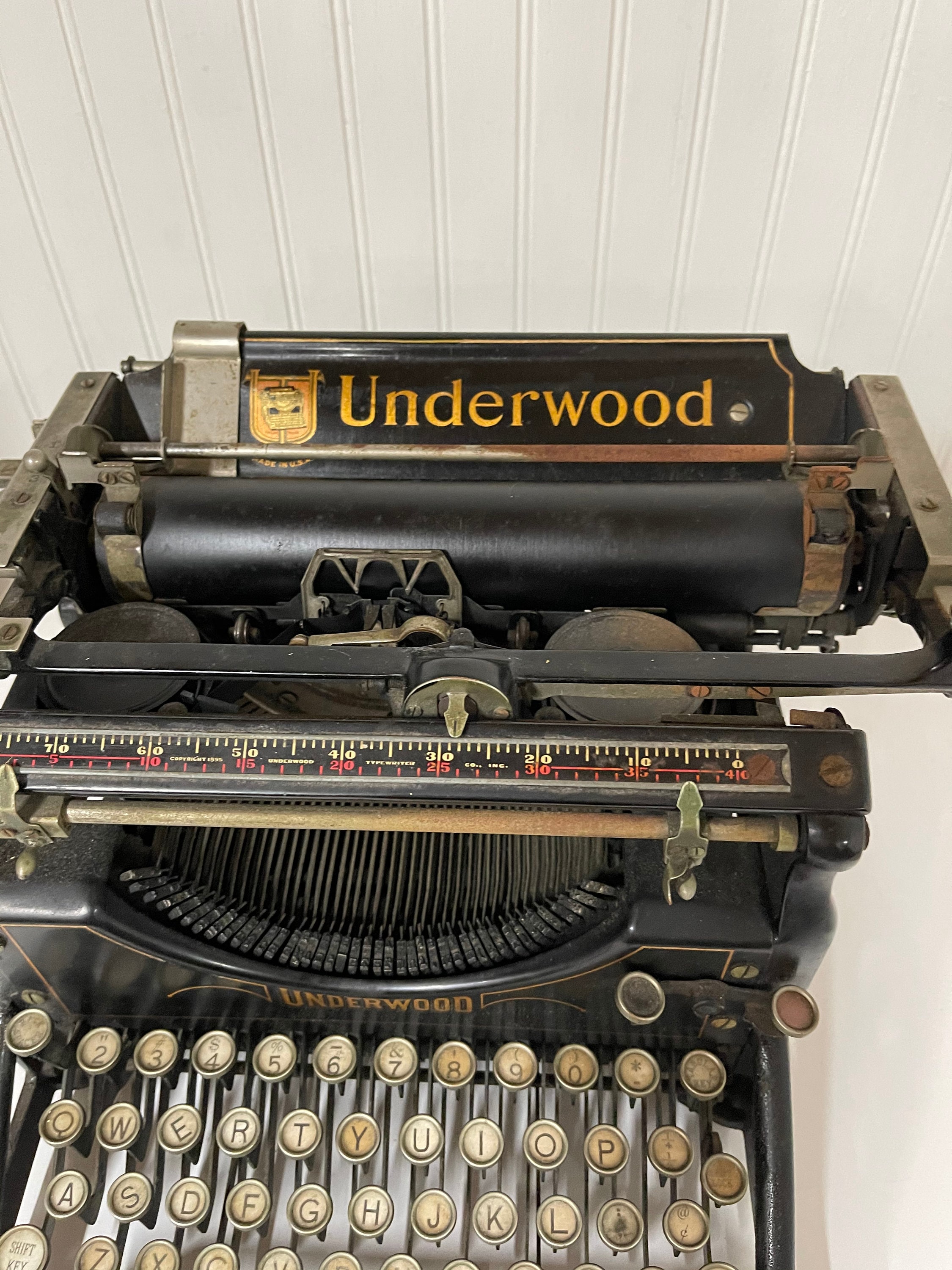 Vintage Underwood Typewriter no 5, Manual Typewriter, Collectible