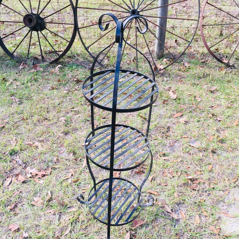 Vintage plate/pie rack plate holder metal rack bakery Etsy
