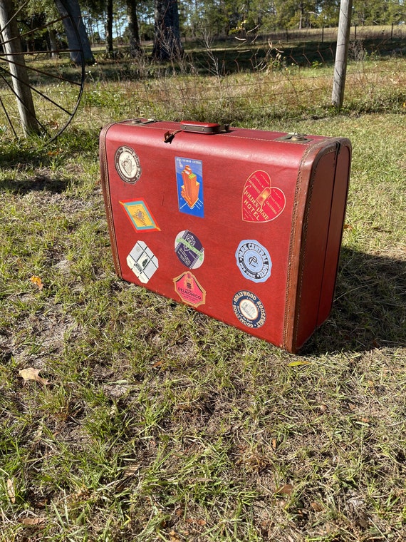 VINTAGE SUITCASE, Red suitcase, Travel Bag, Overni