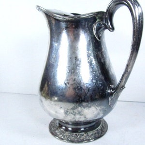 Silver water pitcher, water pitcher, jug, Henley silver, Oneida, serving, pitcher,entertaining image 4