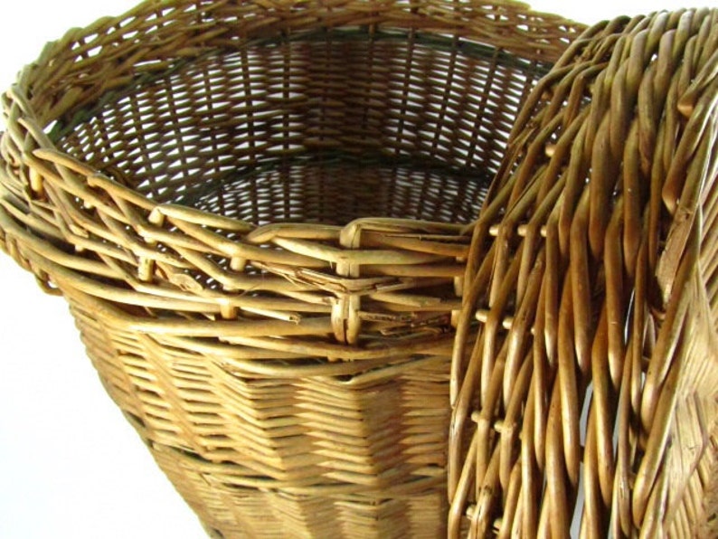 Wicker hamper,Basket, wicker basket, vegetable basket, round basket, medium basket, fruit basket, image 4