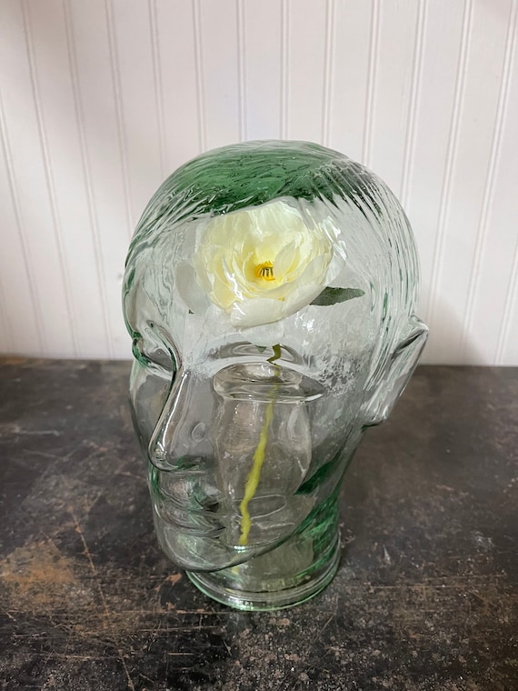 Tete en verre tete verte sculpture en verre mannequin a tete en verre decor vintage presentoir a chapeaux crane verre vert Etsy France