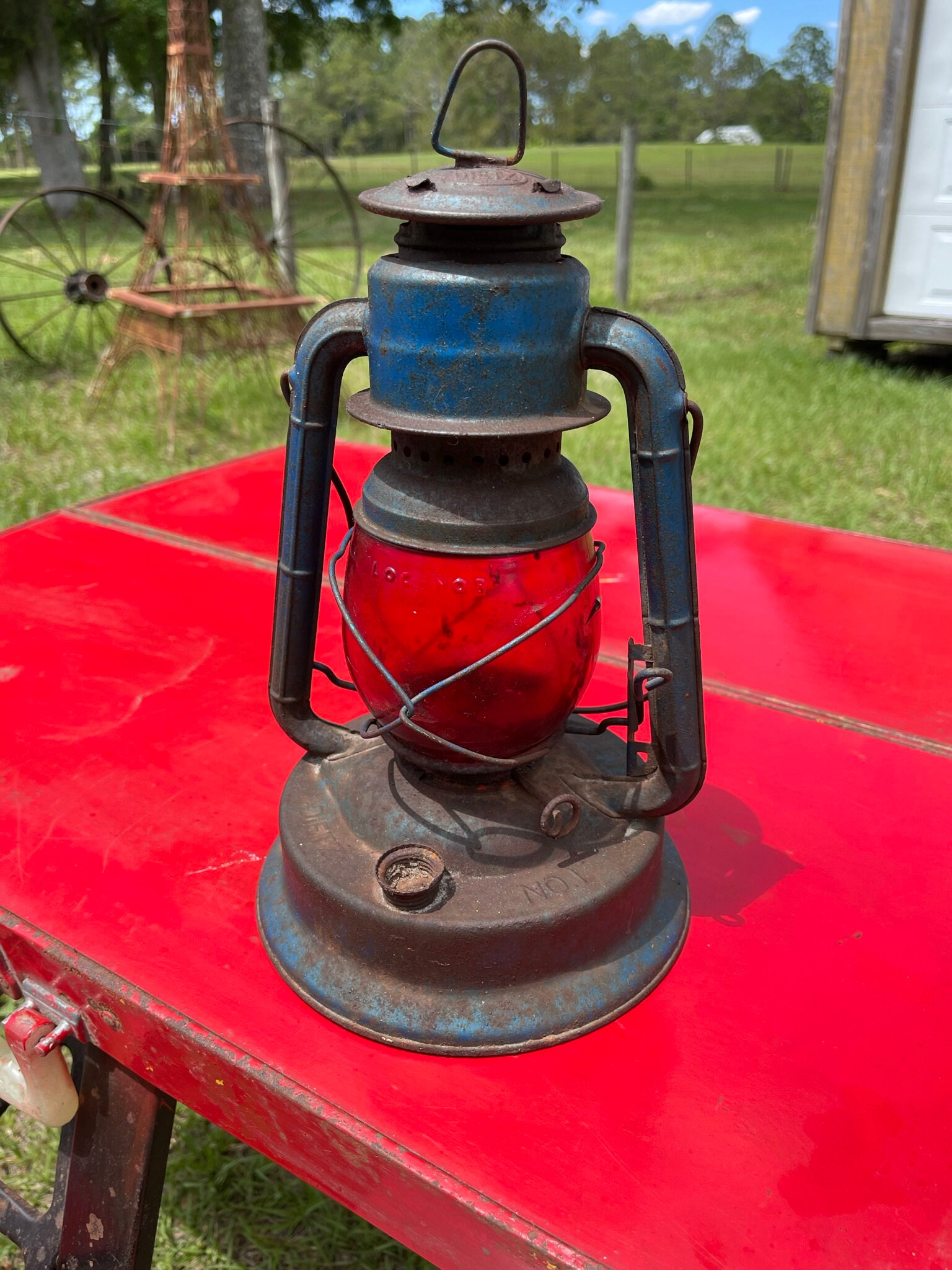 Dietz Railroad Lantern, Red Globe Railroad Lantern, Red Dietz Railroad Lantern, Red Globe Railroad Lantern, Red
