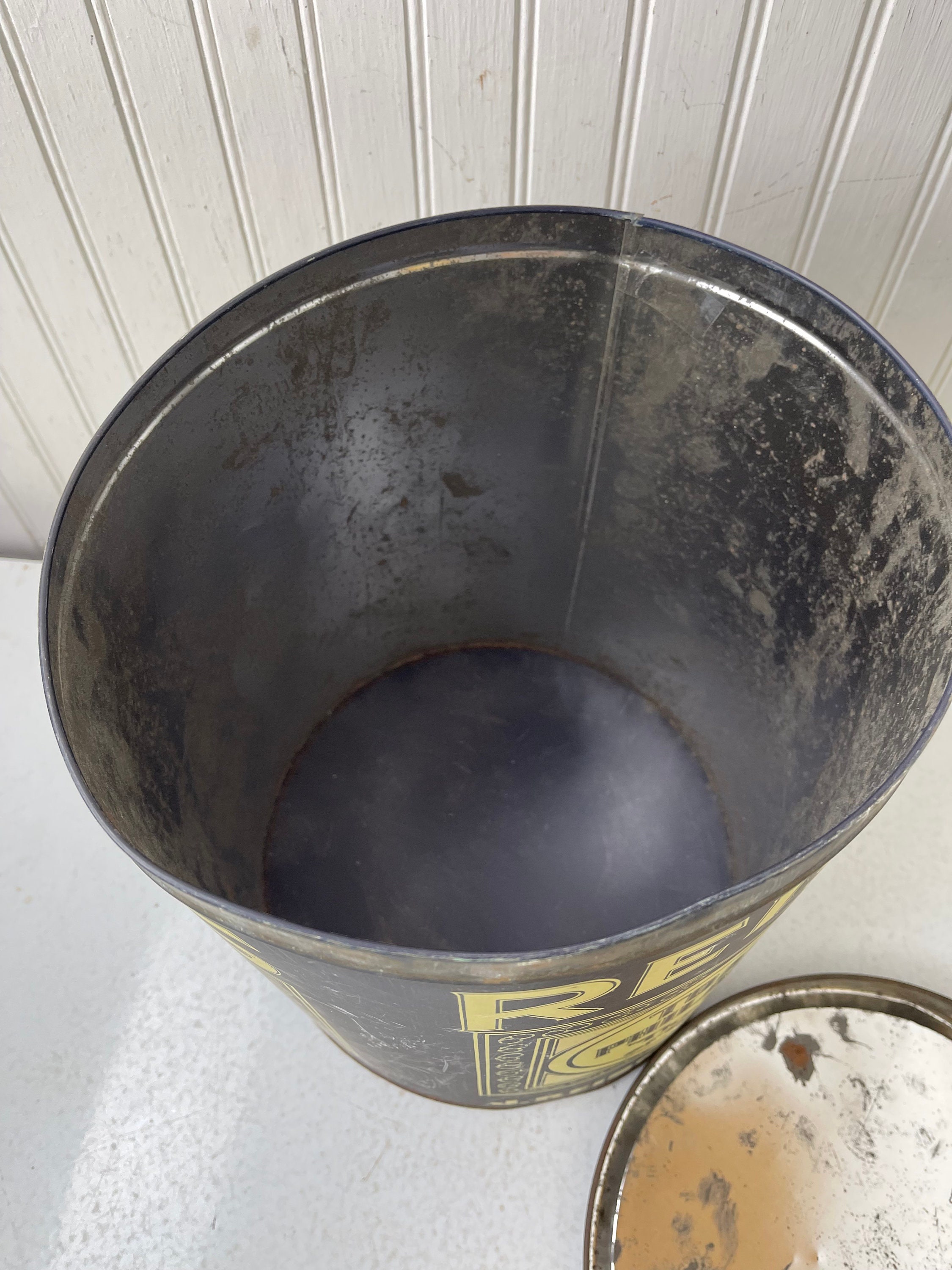 TOMガラス メタル ケース REISMAN PRETZELS アメリカ Antique Reisman