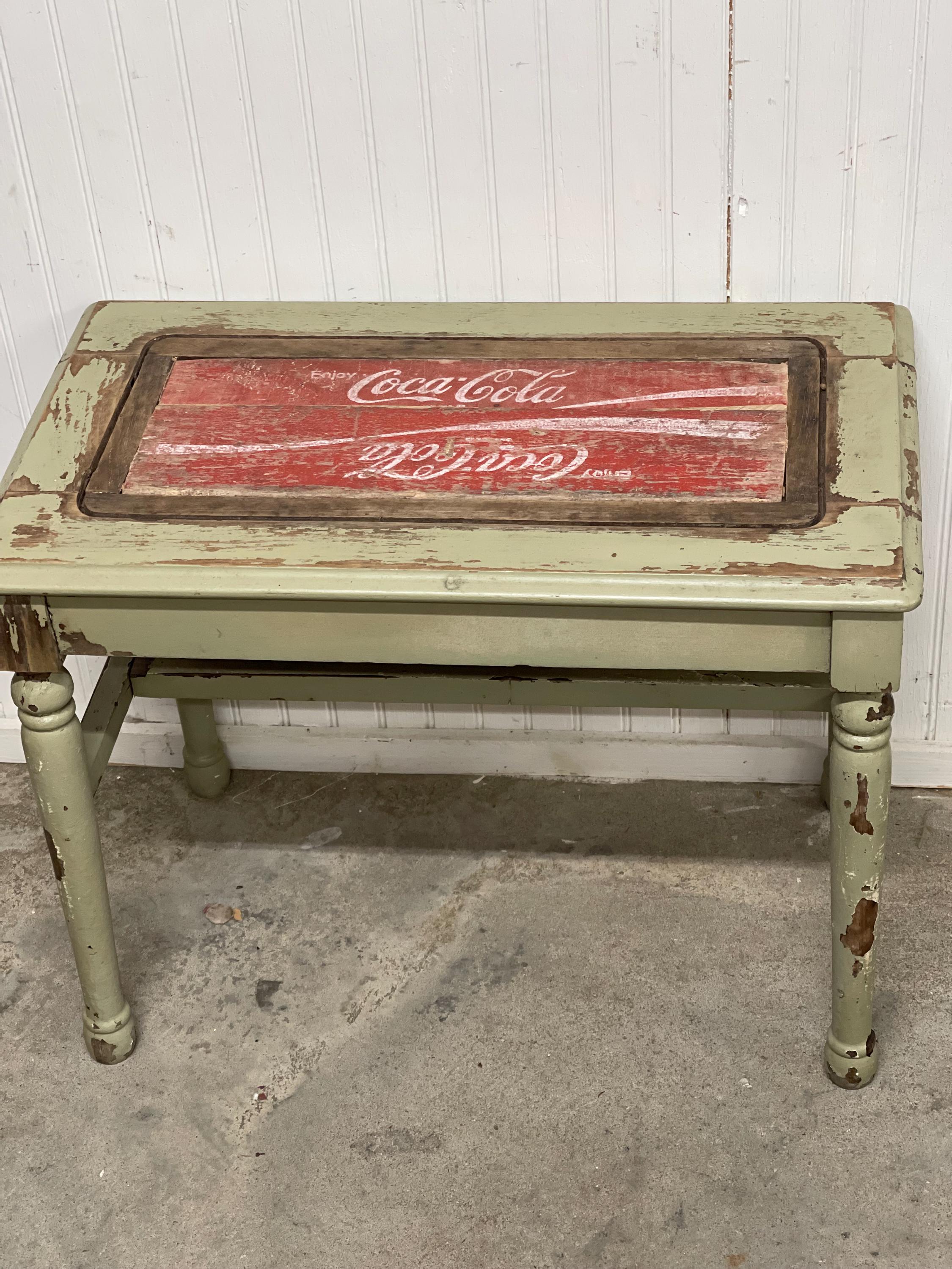 Coca Cola ローテーブル ヴィンテージ Coca Cola Side Table, up Cycle Coke Crate, Coke Memorabilia, Glass