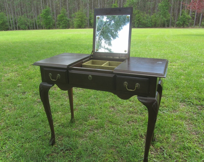 Vintage Vanity Table Makeup Table Vintage Dresser Etsy
