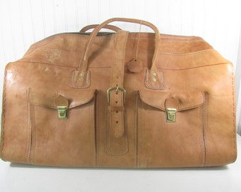 Vintage leather bag, leather suitcase, vintage luggage, leather bag, Boho fashion, carry on bag, Italian leather, duffle bag, suitcase,