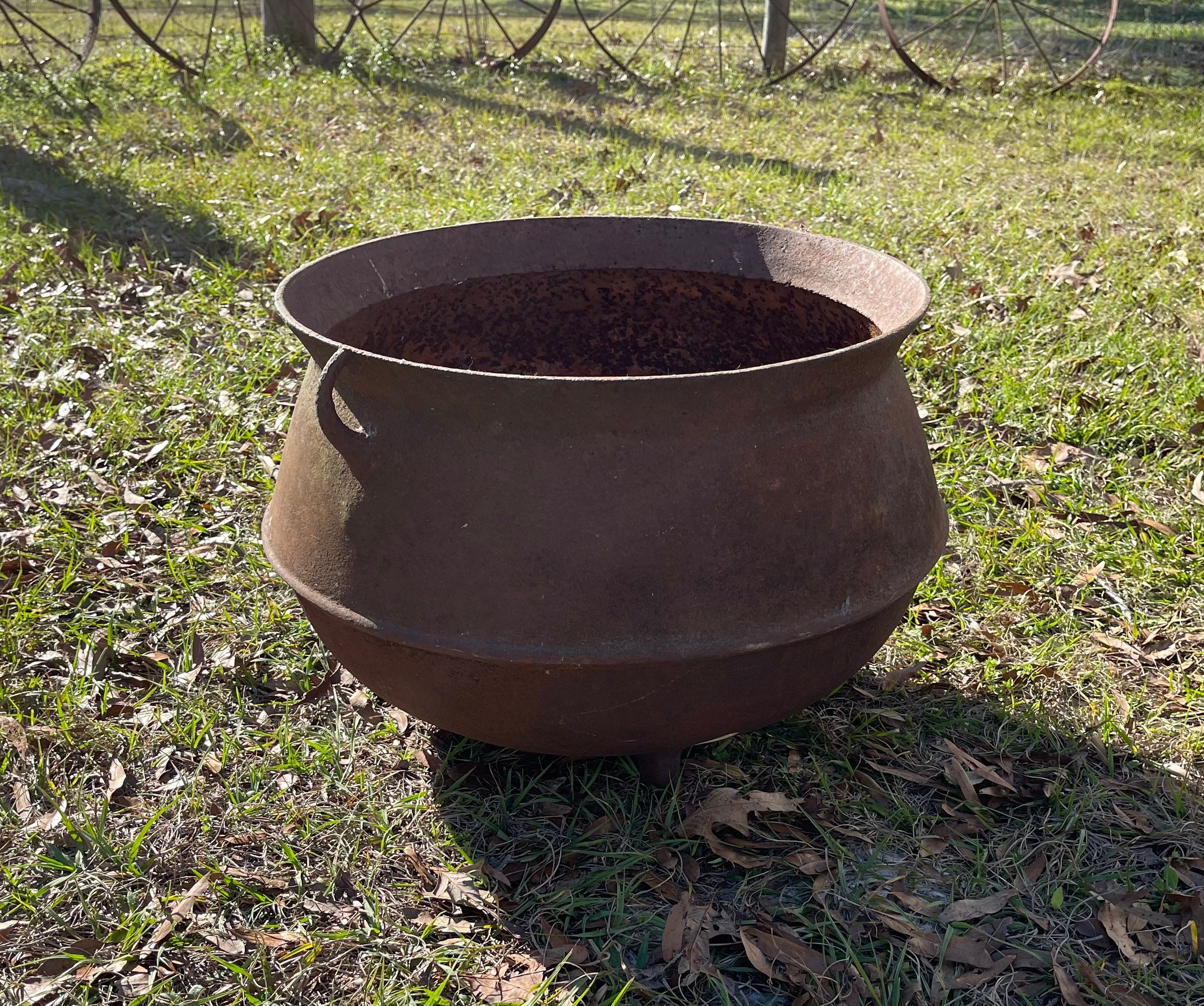 20 gallon cast iron kettle