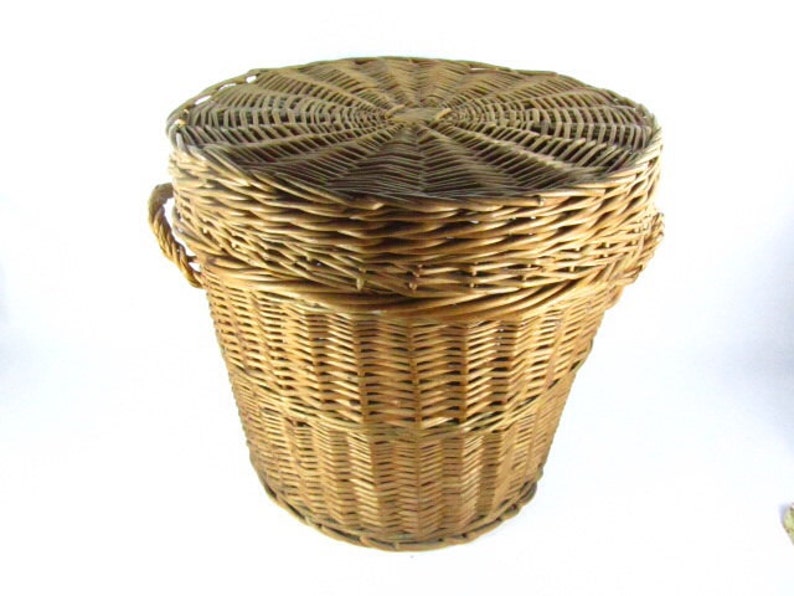 Wicker hamper,Basket, wicker basket, vegetable basket, round basket, medium basket, fruit basket, image 2