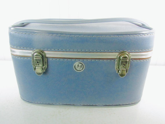 Vintage luggage, train case, Blue Train Case, Lug… - image 1