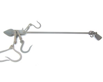 Vintage scale, metal scale, French scale, long scale, weight balance, industrial, weight and measures, hook,