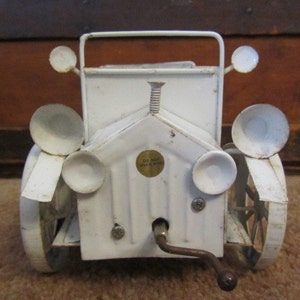 Vintage Tin Car Music Box, White Car, Car Model, Metal Car, Shabby Chic, Rust image 3