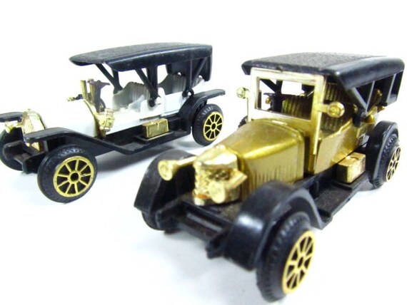 Toy Car, Vintage Toy Car, Antique Style Car, Metal Car, Car Toy Car, Vintage Toy Car, Antique Style Car, Metal Car, Car