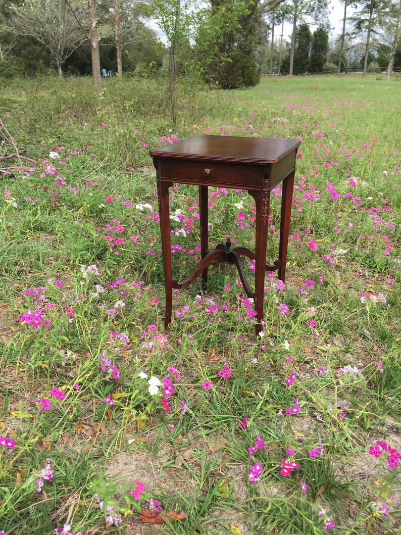 Table Vintage Side Table End Table ornate table, wood table Lamp Table entryway table nightstand Furniture
