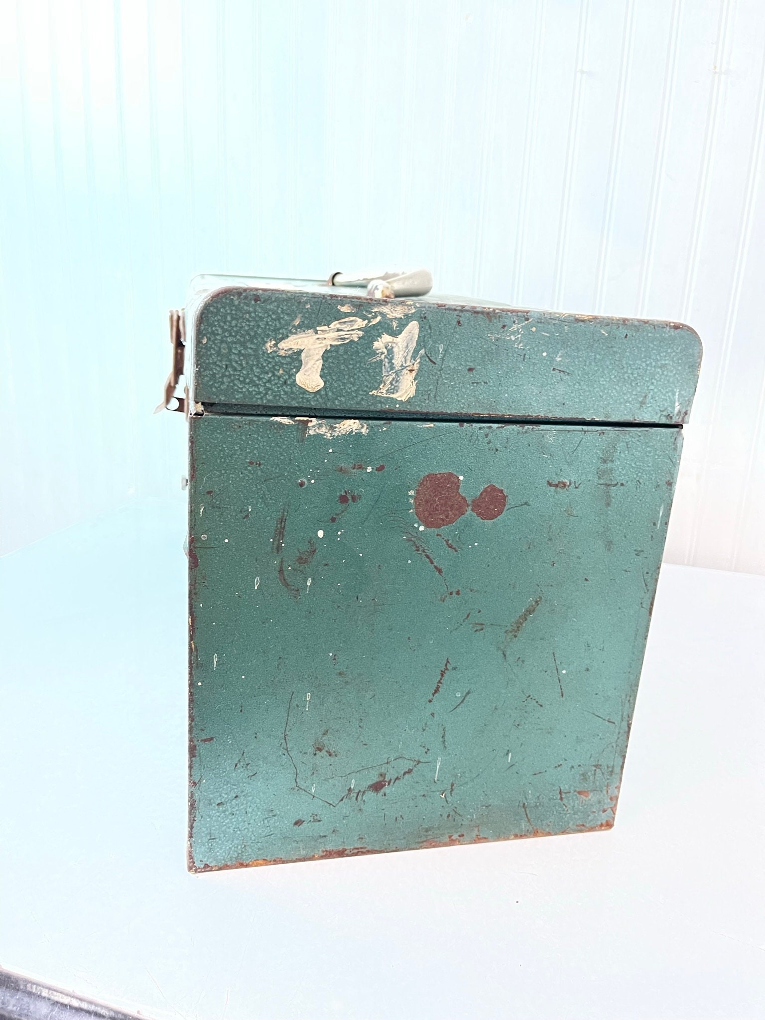 ヴィンテージ PARK ツールボックス Vintage Park Metal Tool Box with Wrenches and Other Tools | eBay