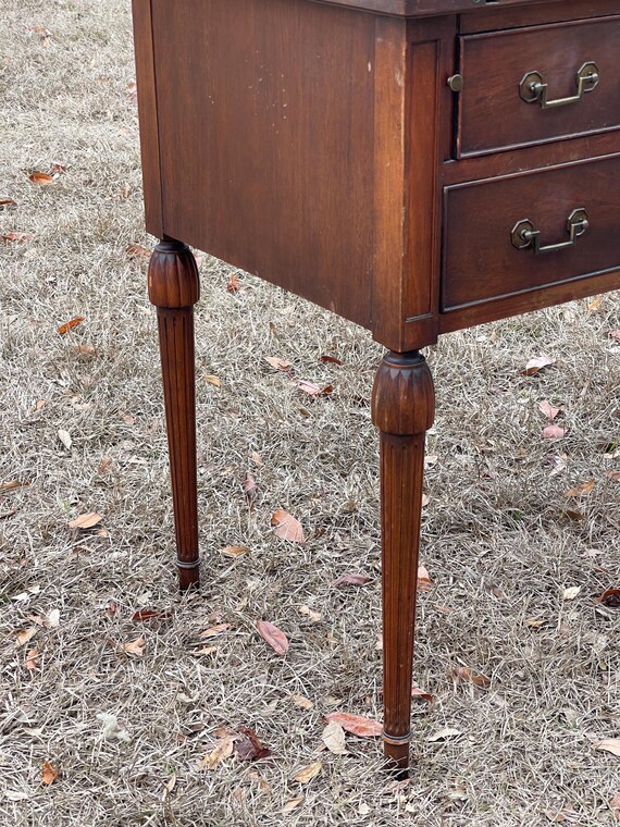 Vintage Maddox Colonial Writing Desk, Hutch Top Desk, Furniture