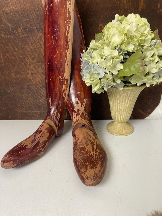 VINTAGE BOOT FORM, Shoe Stretcher, French shoe mold, french cobbler, wood tool, Wood Shoe Tree, Instant collection, Bunting boots, Paris