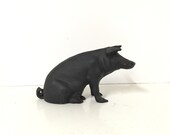 Vintage Cast Iron door stop, Antique cast iron, iron bank, Cast Iron Figurine, cast iron pig, farmhouse decor, farm animal, collectible pig