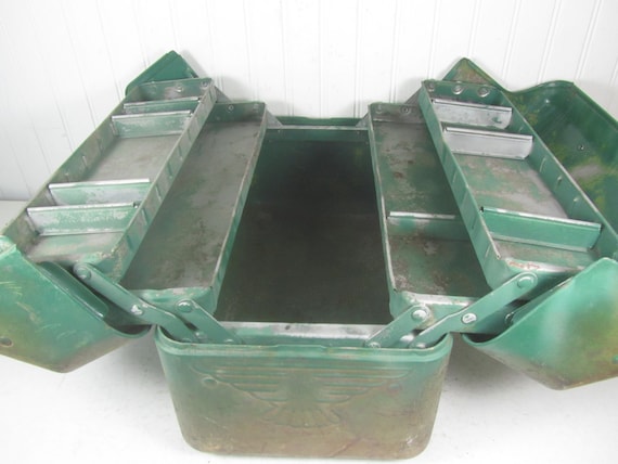 Vintage Simonsen Metal Tackle Box, Green Metal Box, Fishing Box, Tackle Box,  Eagle Tackle Box - Etsy