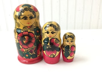 Russian Nesting Dolls, Wood Doll, collectable figurine,