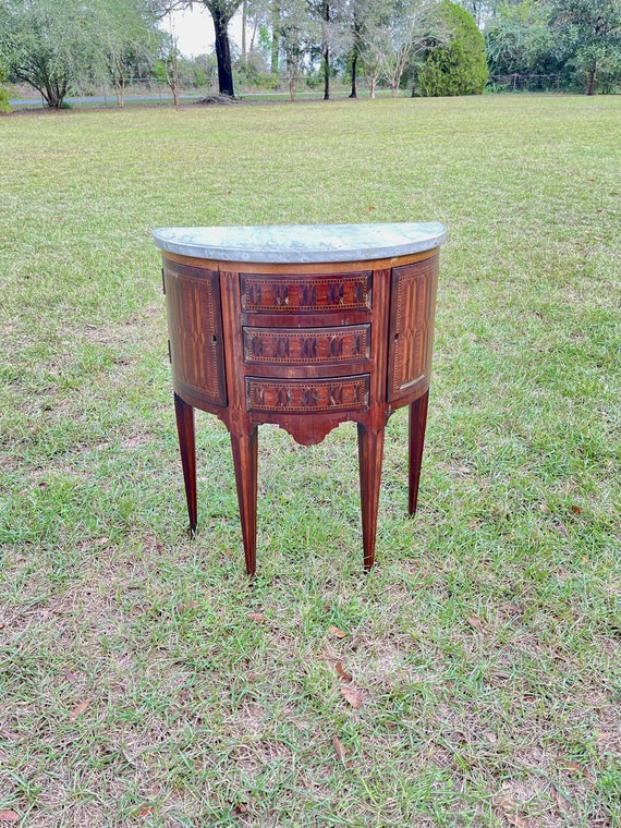 Marble top half moon table deals