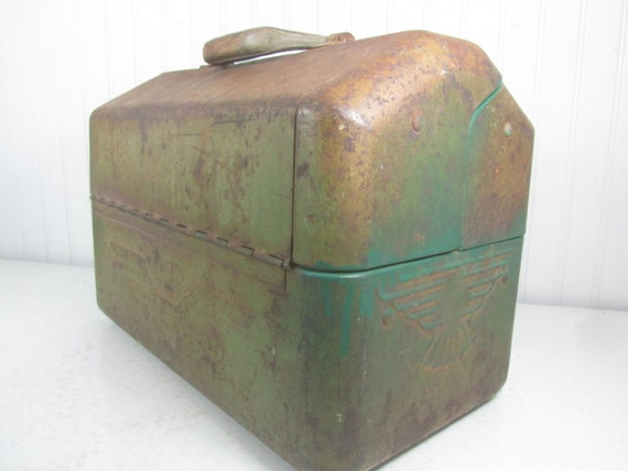 Vintage Metal Tackle Box, Green Metal Box, Fishing Box, Tackle Box