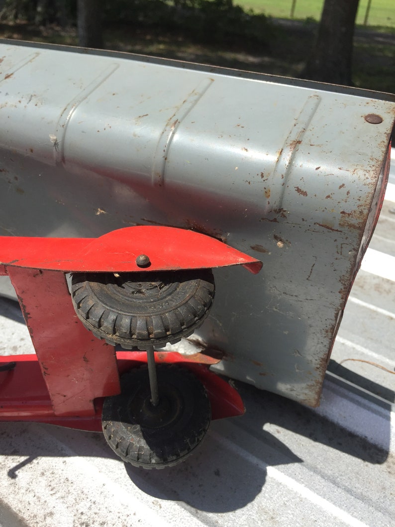Red Metal Truck Vintage Toy Dump Truck collectible toy metal truck