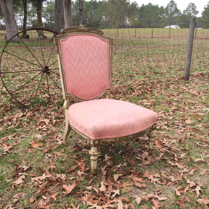 Vintage Chair, Wood chair, Furniture, upholstered chair, slipper chair, Antique Wood Chair, victorian chair, Occasional chair, bedroom chair zdjęcie 1