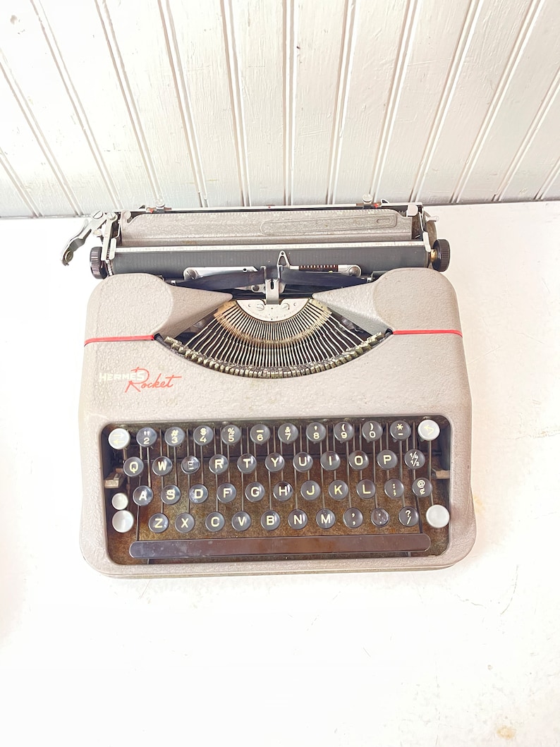 Vintage Hermes Rocket Manual Typewriter Studio 44 Mid Etsy