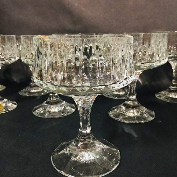 wine glasses from france Bistro French Wine Glass | Small main image 0