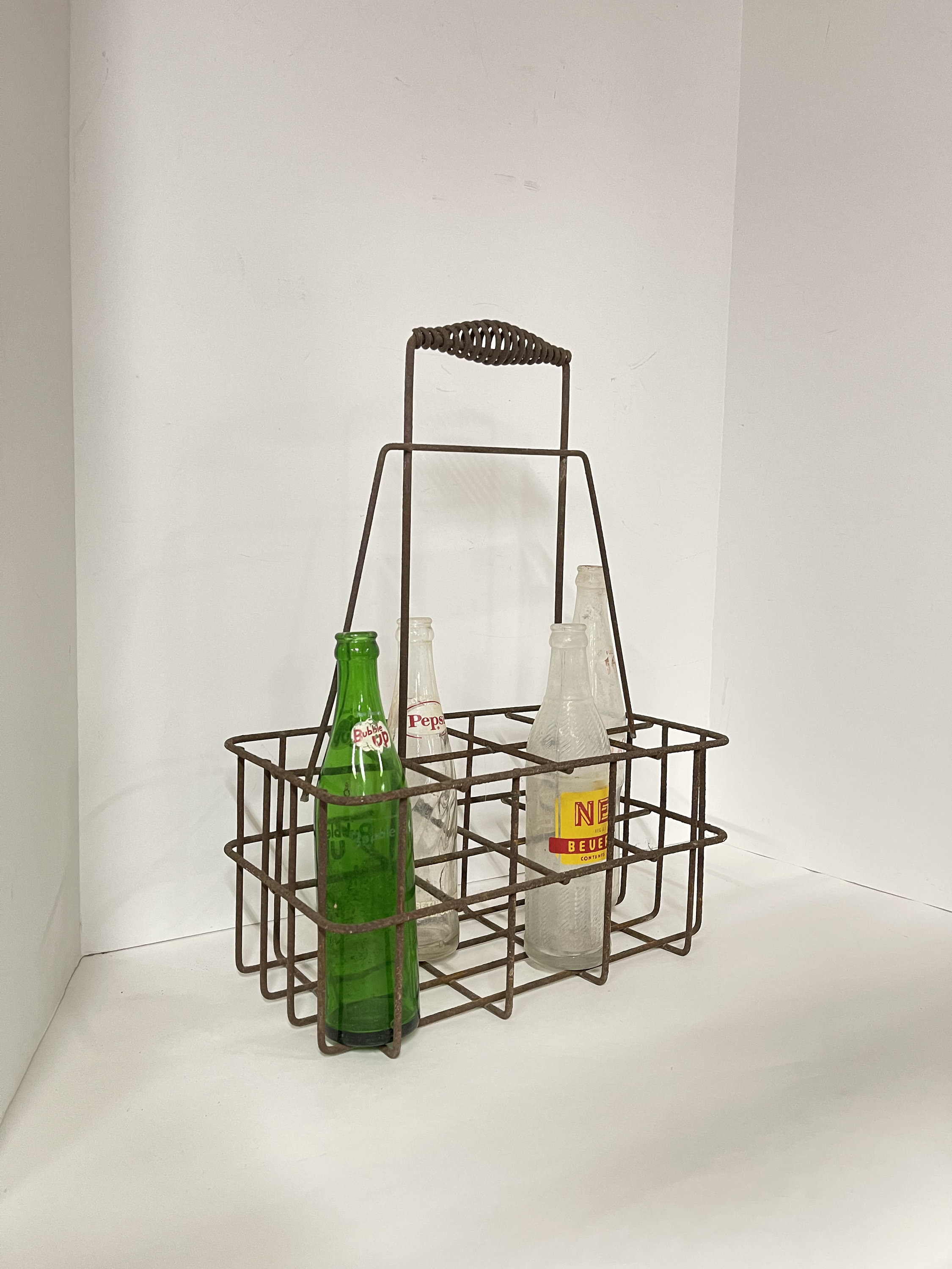 Vintage Wire Bottle Holder, Metal Crate, Milk Crate, Soda Bottles
