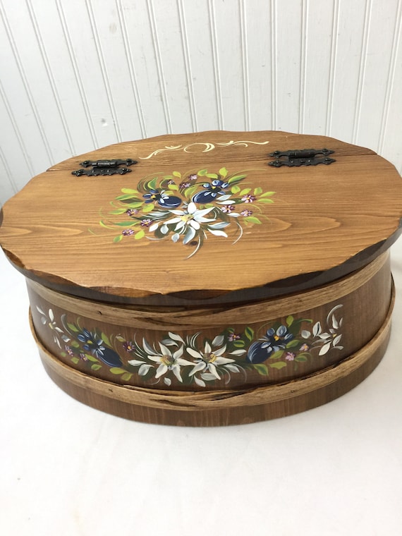 Vintage Round Wood Box, Cheese Box ,firkin Box, Painted Box,craft
