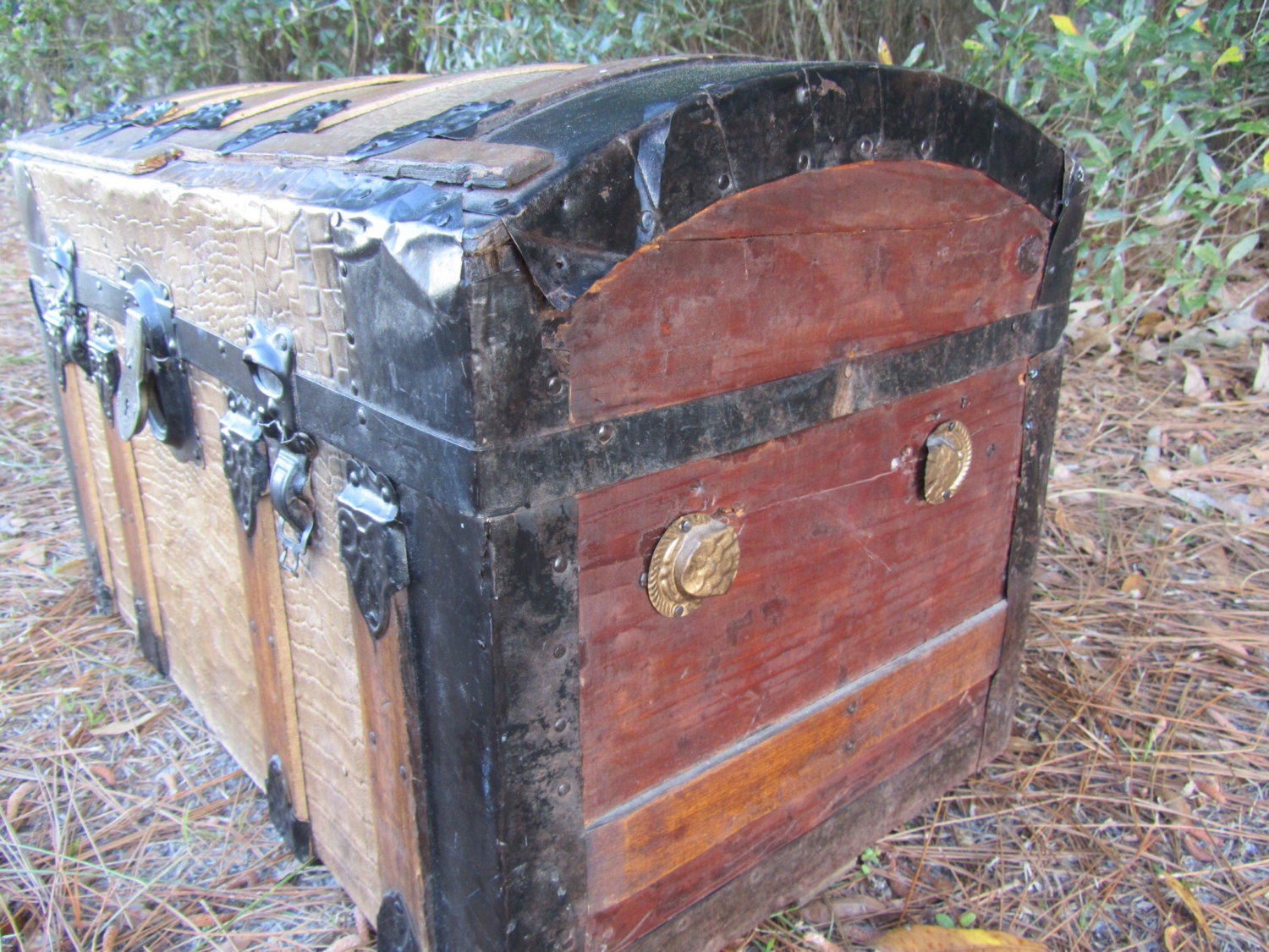 Trunk Antique Steamer Trunk Round Top Trunk Chest Storage Etsy