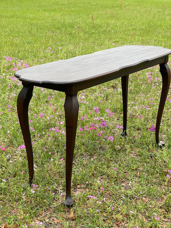 Davis Birely Table, Antique Table, Sofa Table, Queen Ann Legs