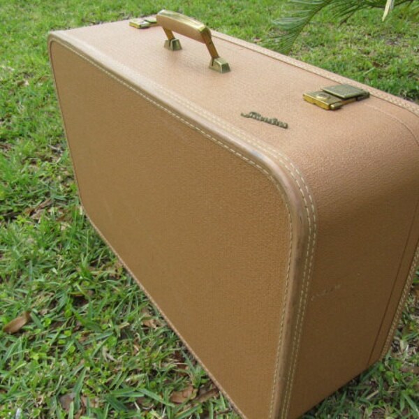 VINTAGE SUITCASE, MID Century Luggage, Tan suitcase,starline,sears,large suitcase