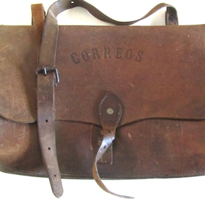 Antique leather mail bag, messenger bag, mailman gift, postal history , Correos leather case, vintage luggage, leather bag, Boho fashion,