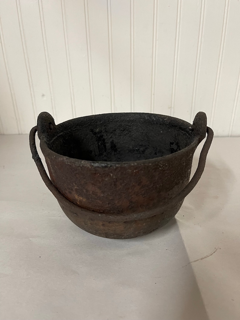 ANTIQUE CAST IRON Cauldron Smelting Pot Blacksmiths Pot Etsy