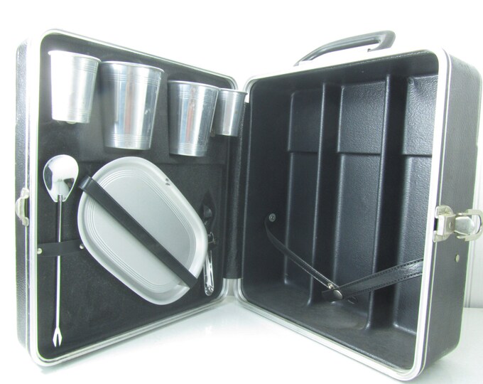 TRAVEL BAR SET, Bar Case,wine Box,vintage Bar Set, Vintage Portable Bar