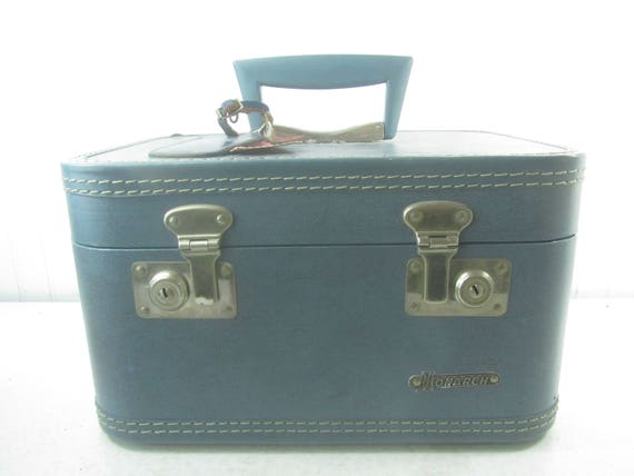 Vintage Blue Train Case, Monarch Train Case, Vinta