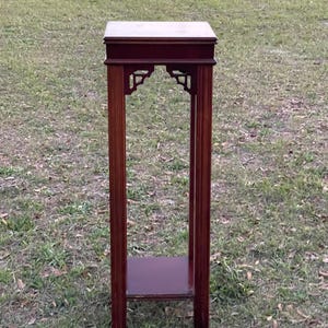 Fern stand, plant stand, wood pillar, flower stand, tall table, vintage decor, dark wood, square top, wedding decor, pedestal stand