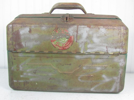 Vintage Metal Tackle Box, Green Metal Box, Fishing Box, Tackle Box