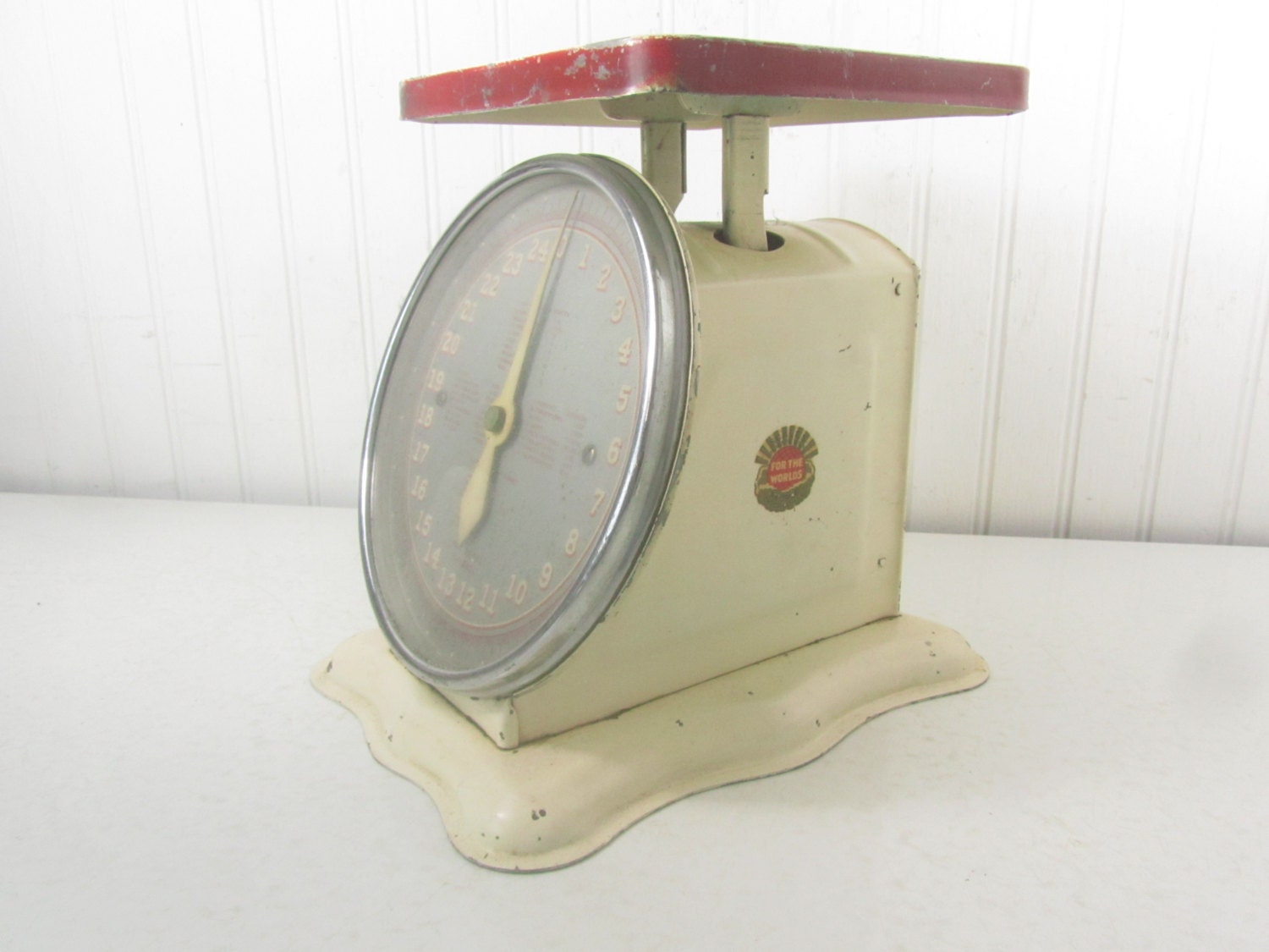 Antique Family Scale, Scale For The Worlds People, Farmhouse Decor, Kitchen Scale, Red & White Vintage
