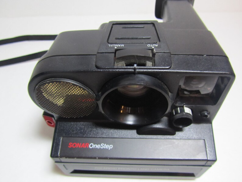 VINTAGE POLAROID SONAR Camera, Polaroid sx-70, Sonar Autofocus, Sonar One Step, Pronto Land Camera image 3