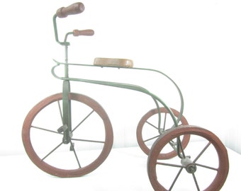 Vintage Doll Tricycle, Photo Prop, Metal Trike