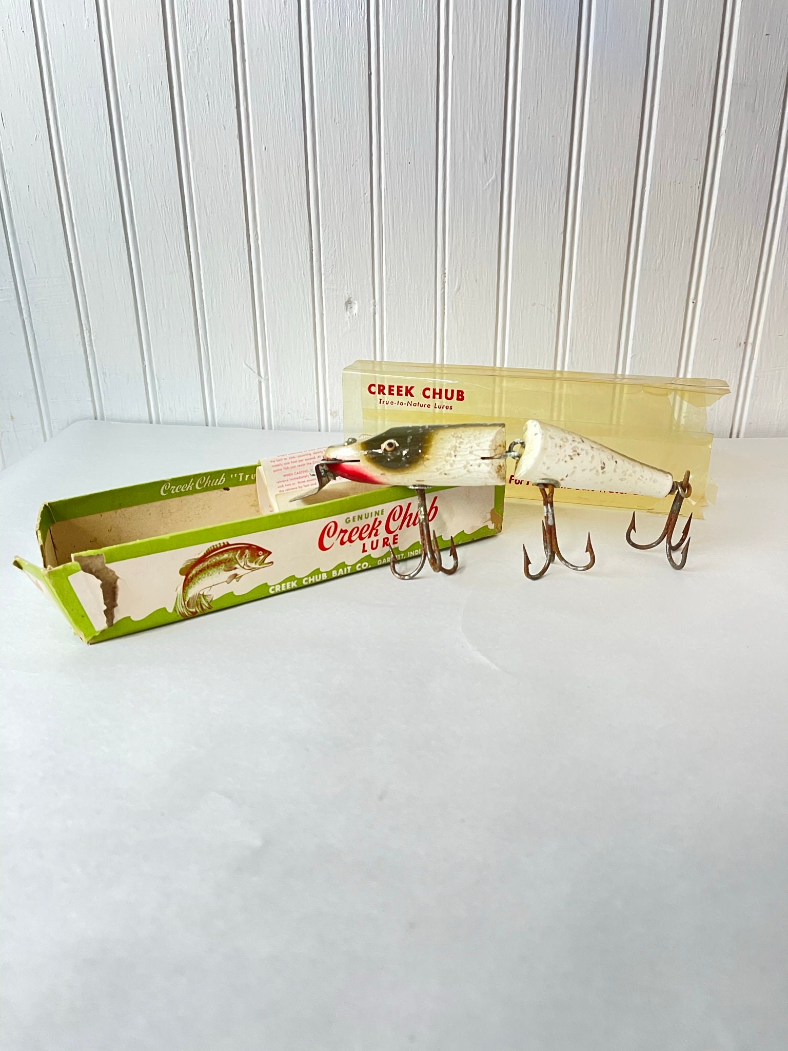 Leurre de pêche vintage CREEK CHUB Pikie | Surfster 7202 ???| Appâts de pêche en bois de 4 1/4 | Leurre en verre | Cadeau pour papa | Corps blanc à tête rouge - France