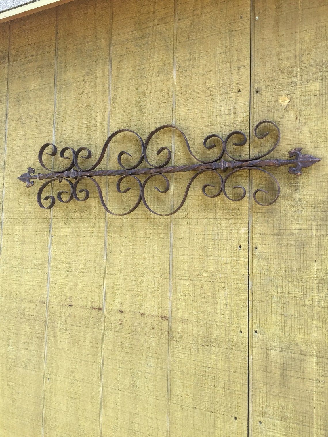 Vintage Metal Salvage Metal Scroll Wall Hanging Metal Art Etsy