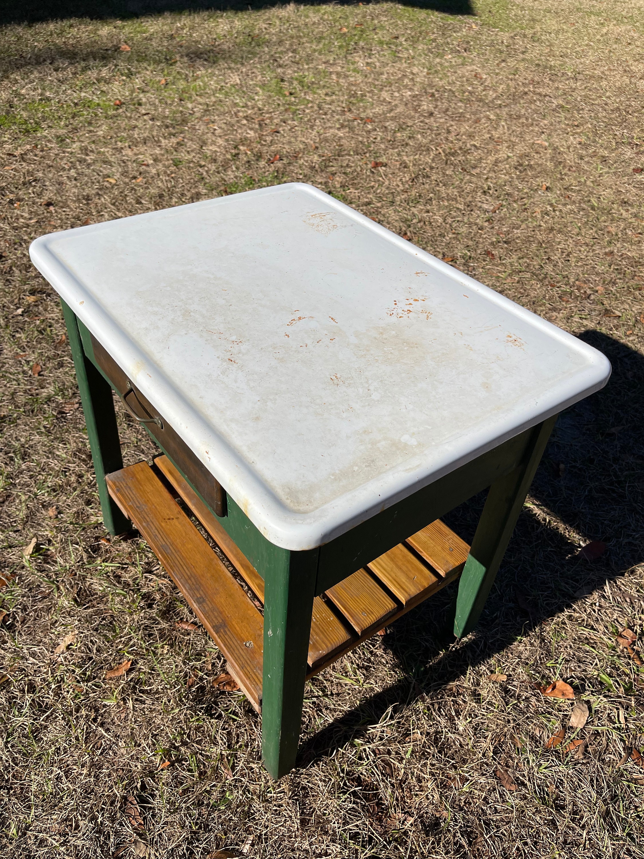 Vintage enamel top table discount